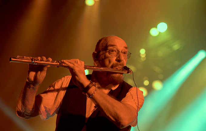 Why Jethro Tull's Ian Anderson decided to play the flute